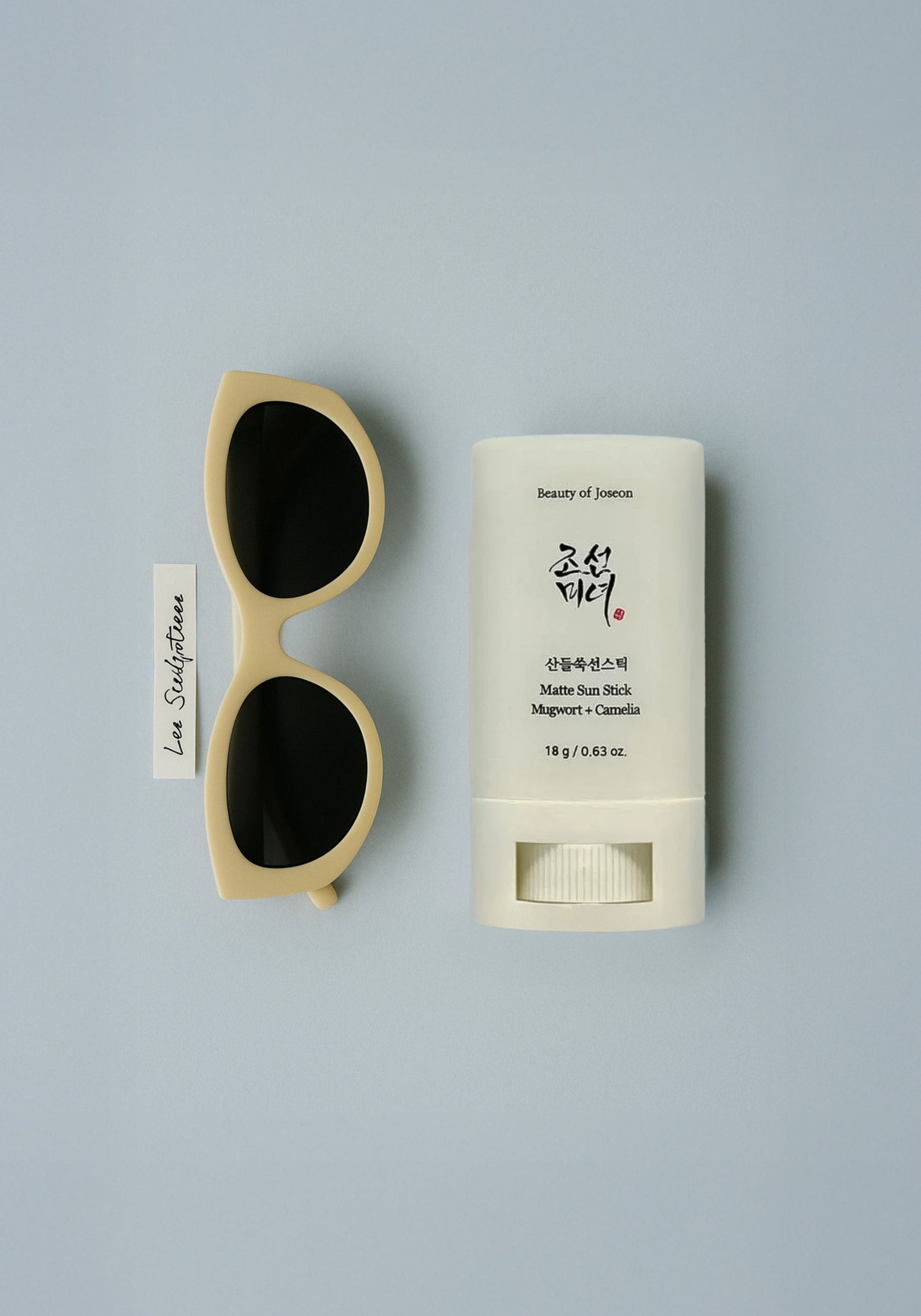 Matte Sun Stick: Mugwort & Camilia